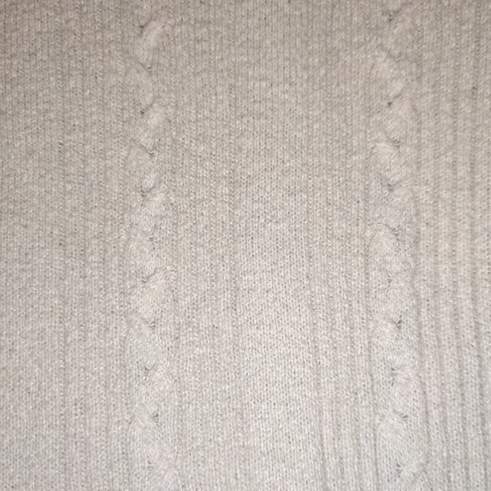 American Eagle Thermal Cable Knit Cream/White Sweater Medium - Picture 3 of 5